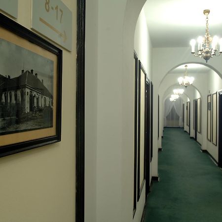 Hotel "Zajazd Napoleonski" 华沙 外观 照片